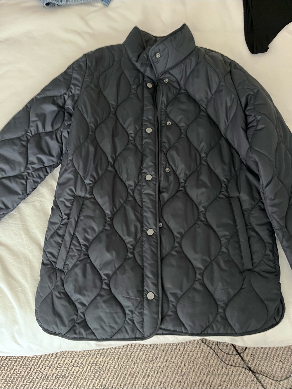 Quilted Women's Jacket in Dark Navy - Small